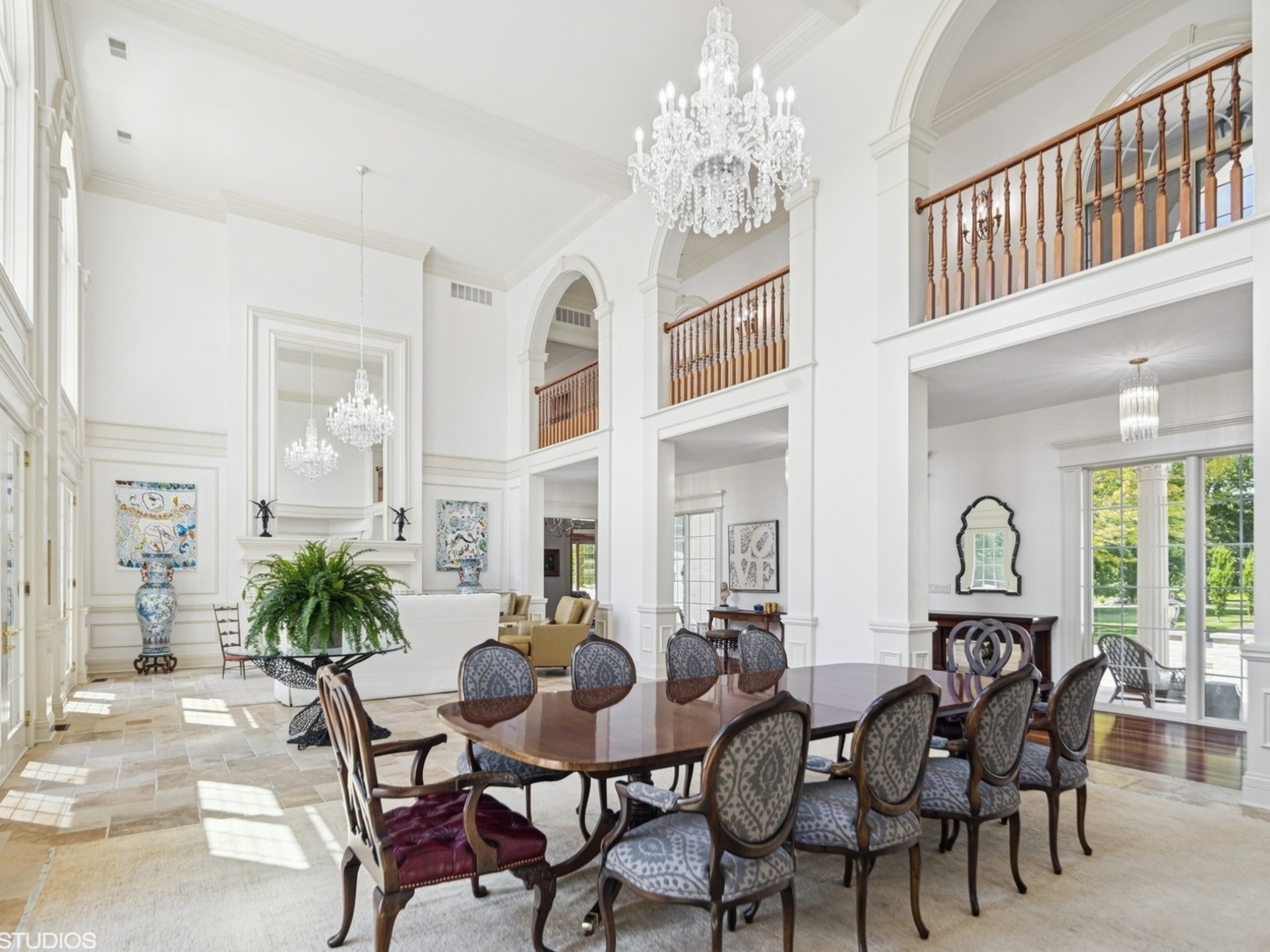 5-n113 Burr Road St. Charles, IL 60175 - Photo 8 of 130