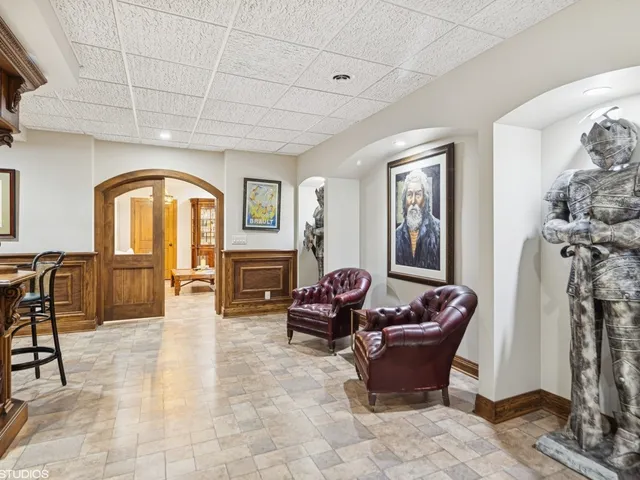 $6,150,000 | 5-n113 Burr Road, St. Charles, IL 60175