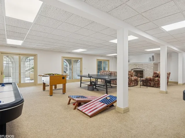 $6,150,000 | 5-n113 Burr Road, St. Charles, IL 60175