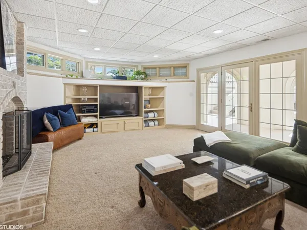 $4,650,000 | 5-n113 Burr Road, St. Charles, IL 60175