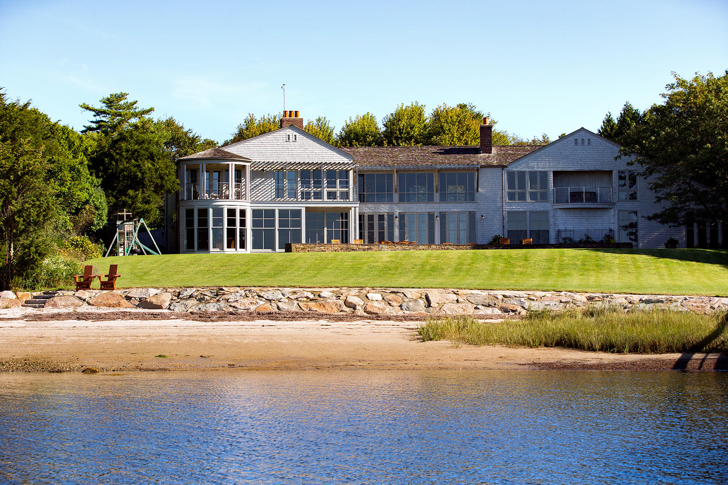 538 Point Road Marion, MA 02738 - Photo 3 of 23 3. Back of House and Beach