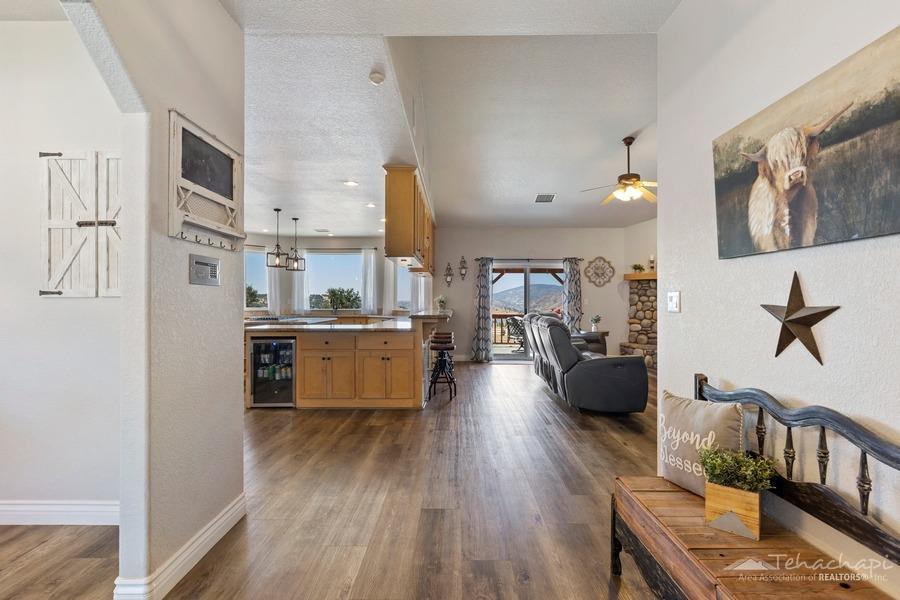 18865 Arosa Road Tehachapi, CA 93561 - Photo 11 of 83 Gallery Image 11