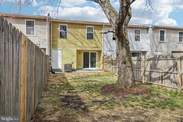 $319,000 | 1050 Dorset Drive, Waldorf, MD 20602