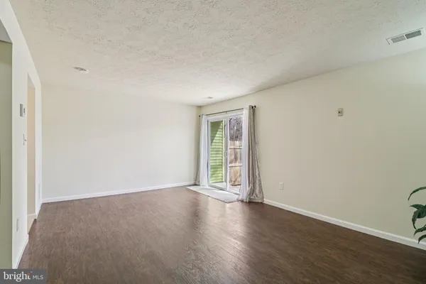 $319,000 | 1050 Dorset Drive, Waldorf, MD 20602