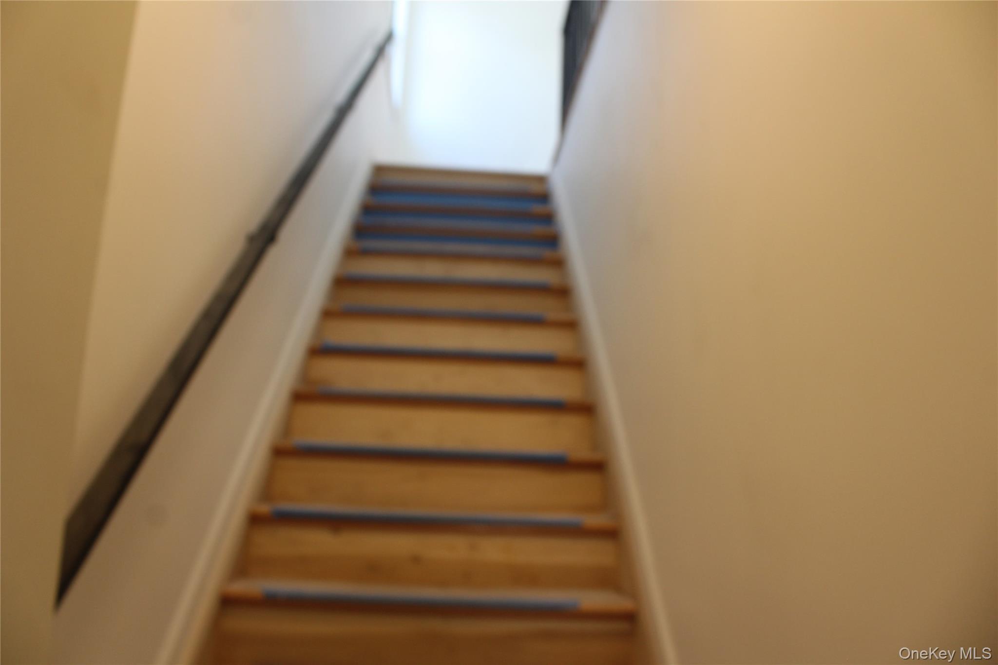 816 Barbey Street, Unit 2 Brooklyn, NY 11207 - Photo 4 of 11 a view of entryway