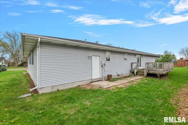 $199,900 | 145 Illini Trail, Virden, IL 62690