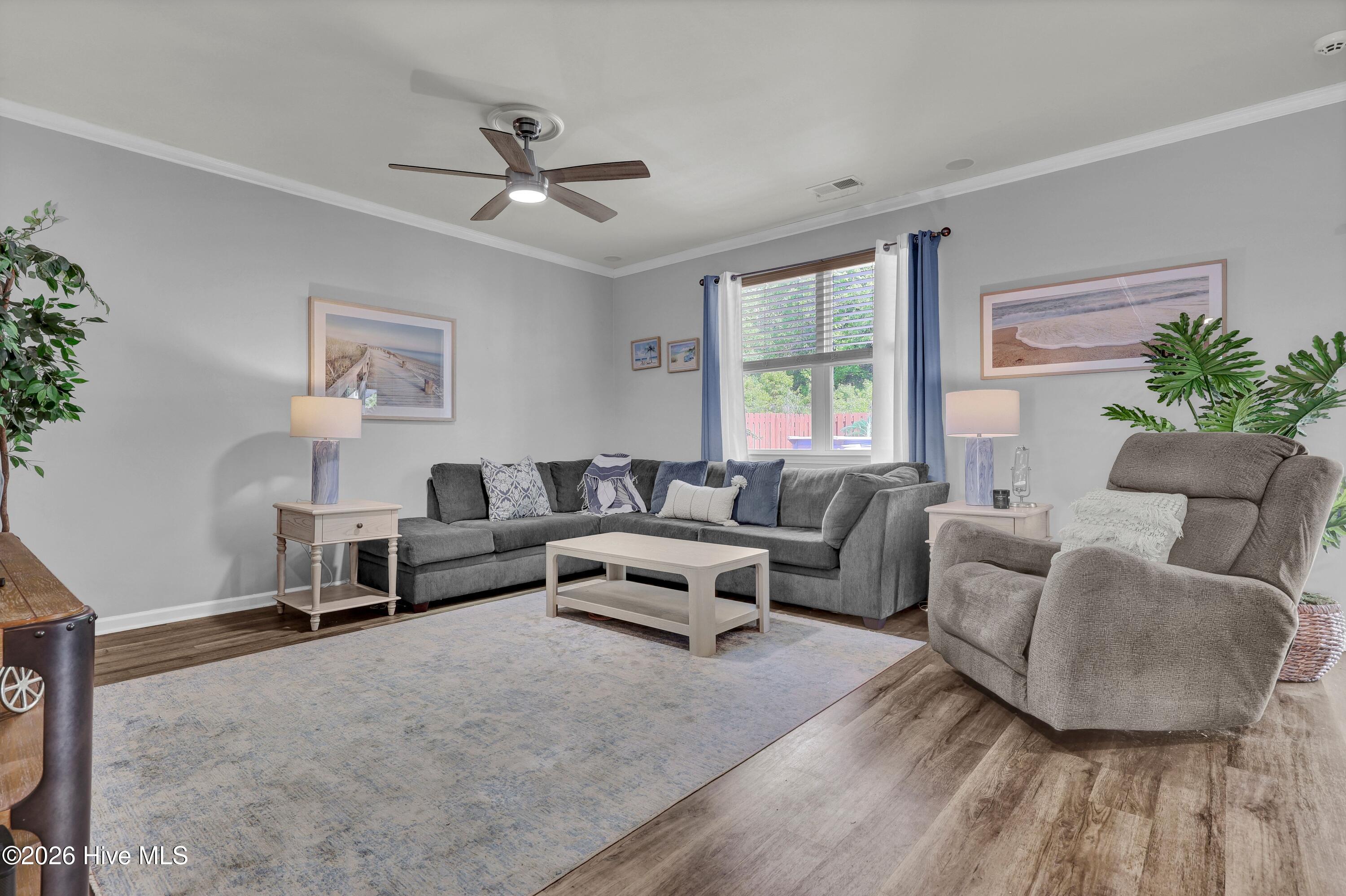 116 Sir Clyde Road Wilmington, NC 28411 - Photo 10 of 29 010_img_6077_763