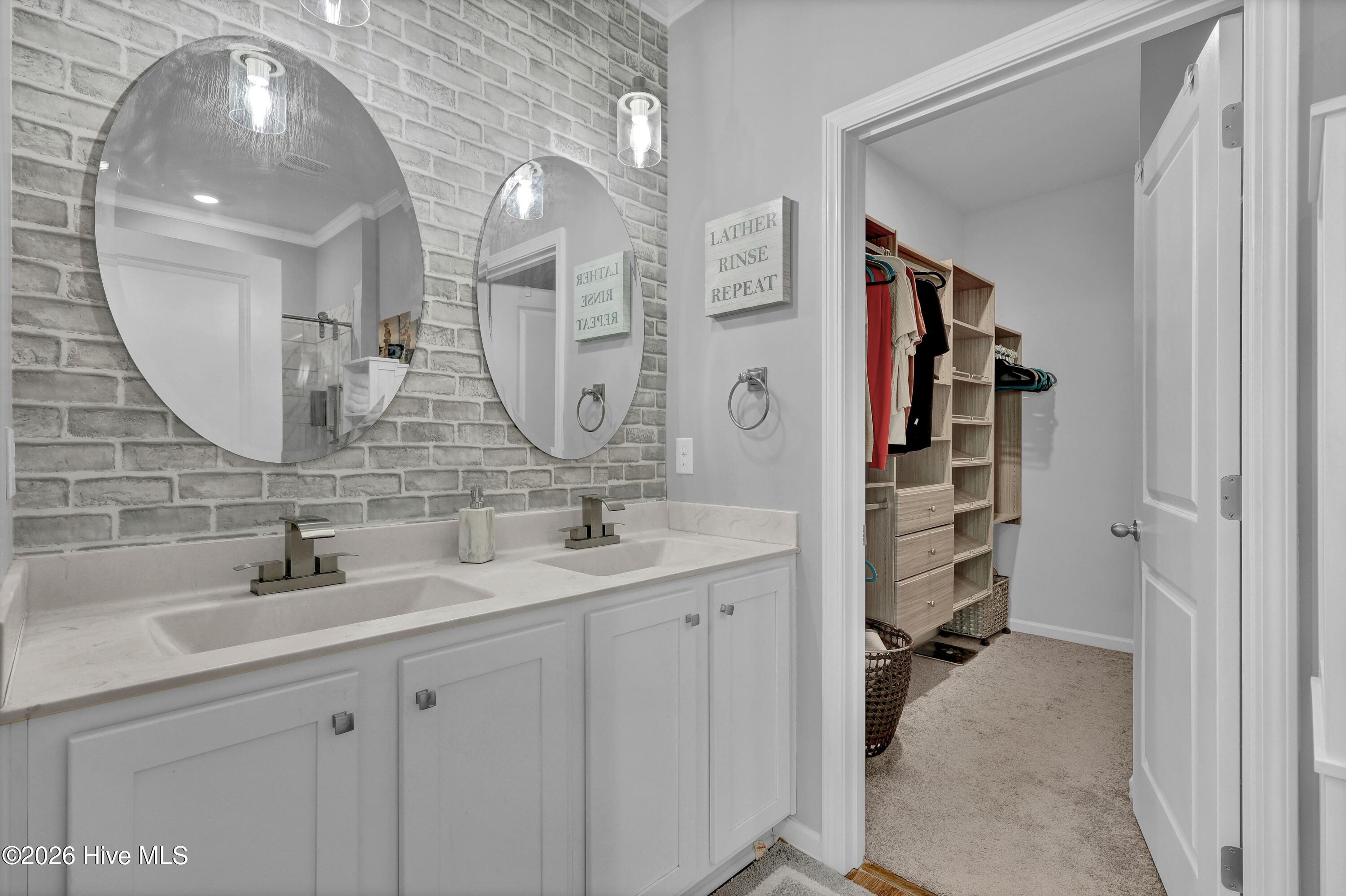 116 Sir Clyde Road Wilmington, NC 28411 - Photo 16 of 29 016_img_6113_342