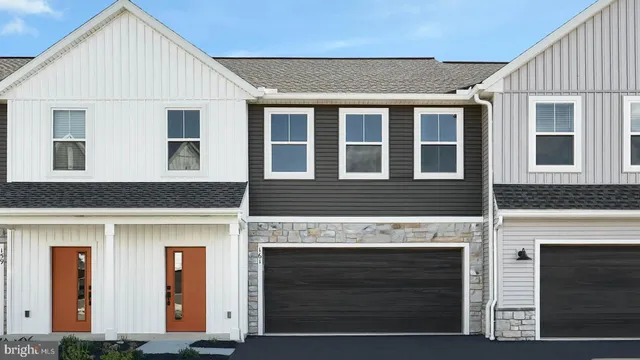 $349,300 | 161 Marissa Court, Newmanstown, PA 17073