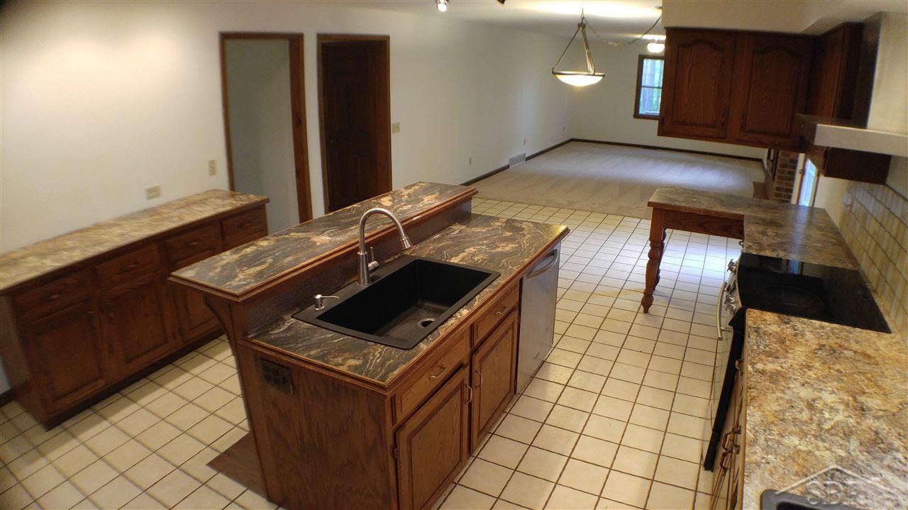 4510 Steel Hemlock, MI 48626 - Photo 27 of 84 31292255-26.JPG