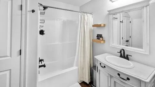 $659,000 | 120 Traci Court, Thibodaux, LA 70301