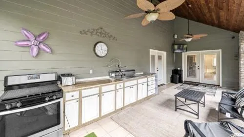 $659,000 | 120 Traci Court, Thibodaux, LA 70301