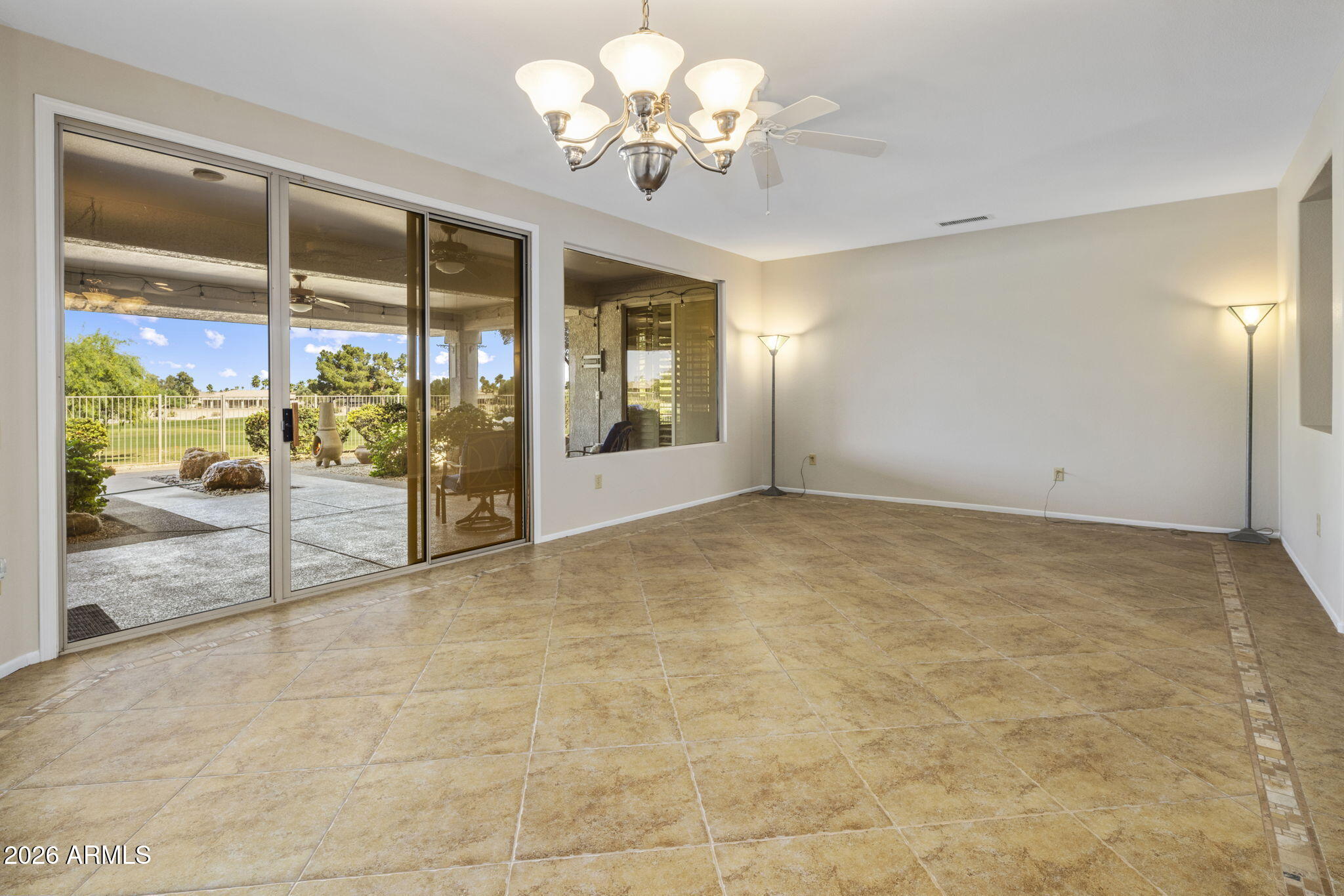 19591 North Rim Drive Surprise, AZ 85374 - Photo 5 of 60 44-web-or-mls-IMG_5622