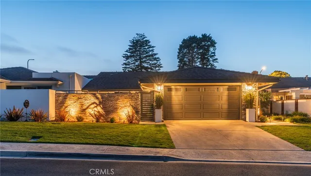 $3,495,000 | 35 Beachcomber Drive, Corona del Mar, CA 92625