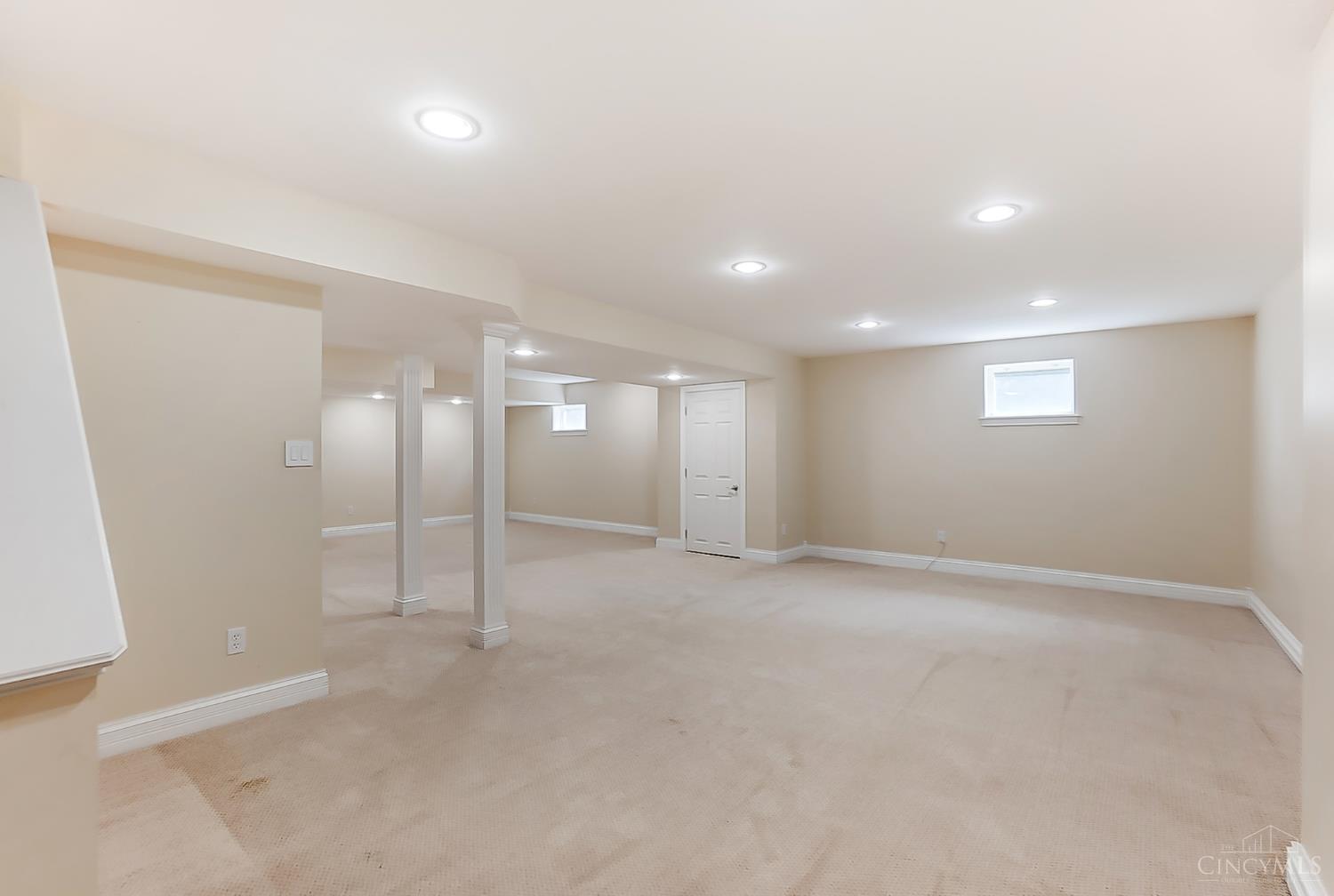 8676 Kenwood Road Cincinnati, OH 45242 - Photo 36 of 50