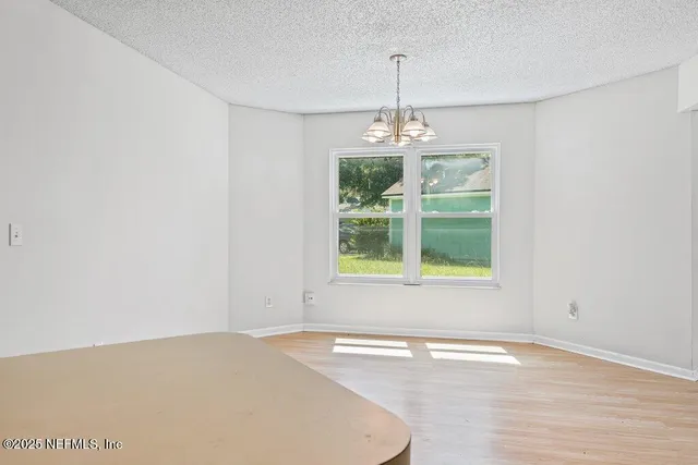 a view of empty room with window