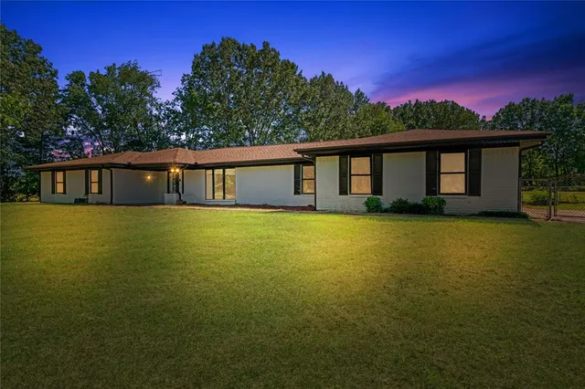 a view of a house with a outdoor space