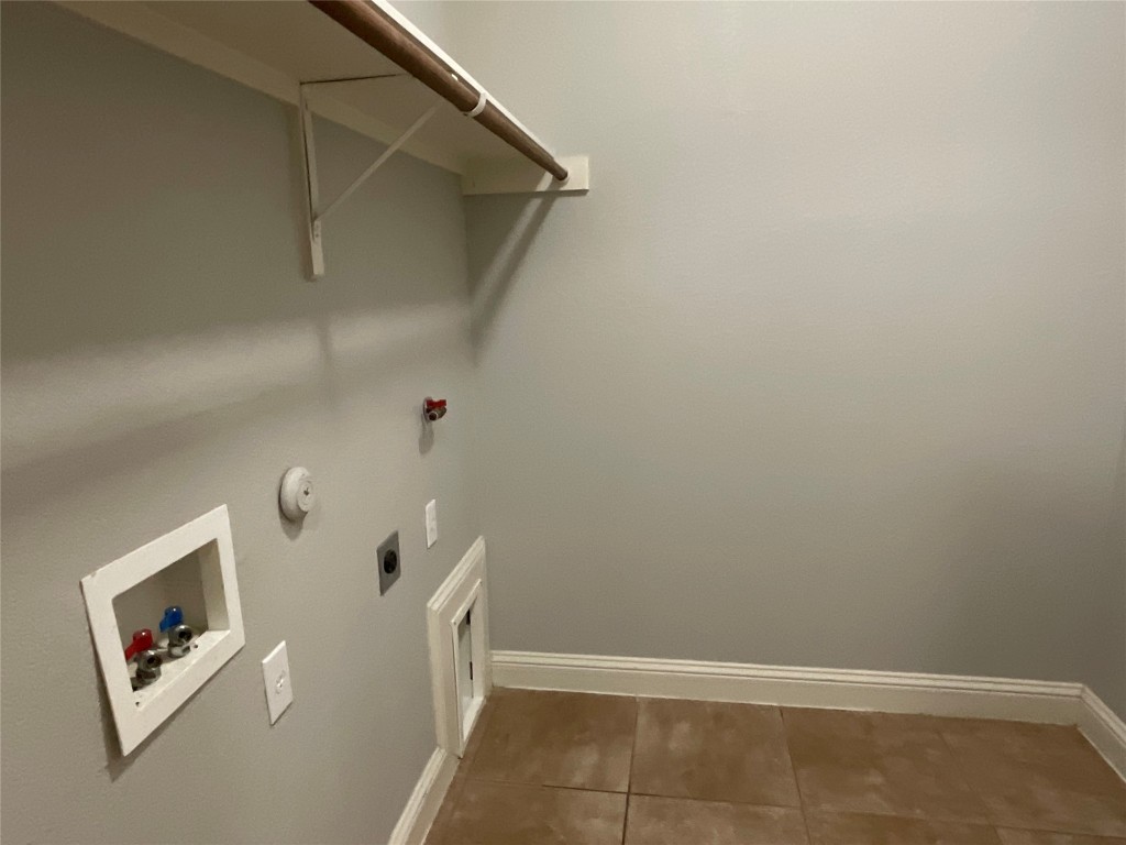 3928 Crest Lane Round Rock, TX 78681 - Photo 26 of 39 a view of utility room
