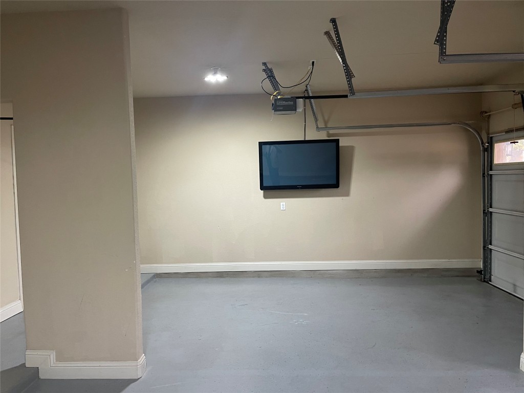 3928 Crest Lane Round Rock, TX 78681 - Photo 39 of 39 a view of a livingroom with a flat screen tv