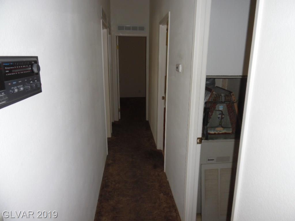 2820 Retread Road Pahrump, NV 89048 - Photo 11 of 30 Gallery Image 11