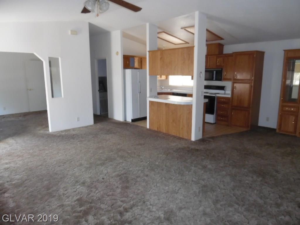 2820 Retread Road Pahrump, NV 89048 - Photo 4 of 30 Gallery Image 4