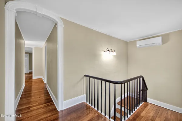 $464,000 | 103 Holmes Road, Hinsdale, MA 01235