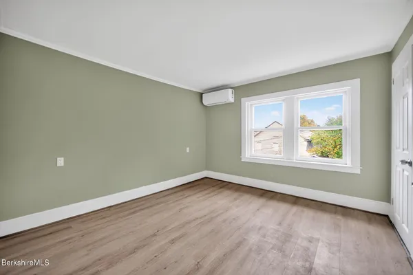 $464,000 | 103 Holmes Road, Hinsdale, MA 01235