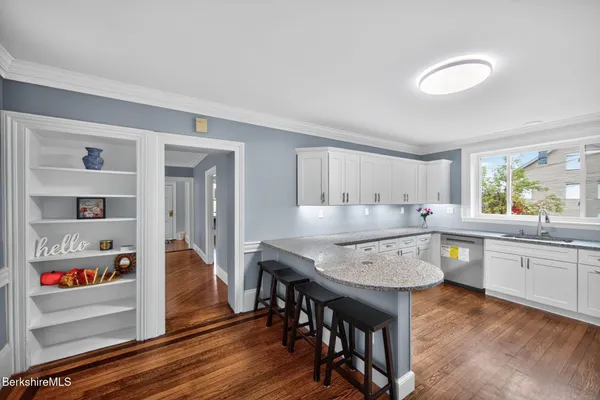 $464,000 | 103 Holmes Road, Hinsdale, MA 01235