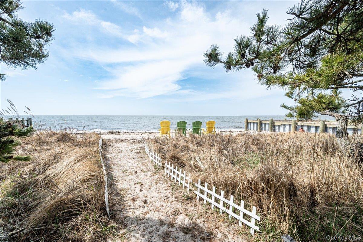 2 Shore Road East Patchogue, NY 11772 - Photo 5 of 30