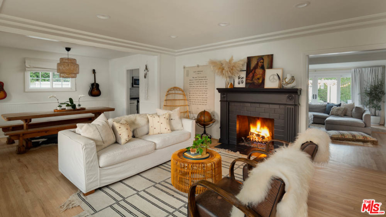 4460 Beck Avenue Studio City, CA 91602 - Photo 1 of 36