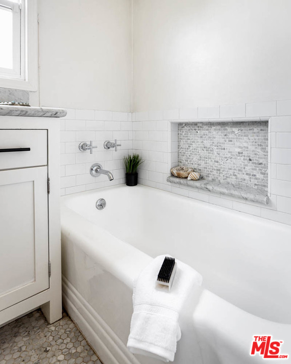 4460 Beck Avenue Studio City, CA 91602 - Photo 22 of 36