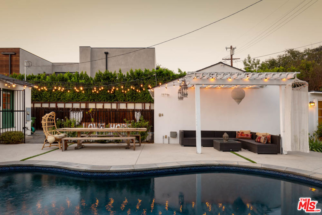 4460 Beck Avenue Studio City, CA 91602 - Photo 27 of 36