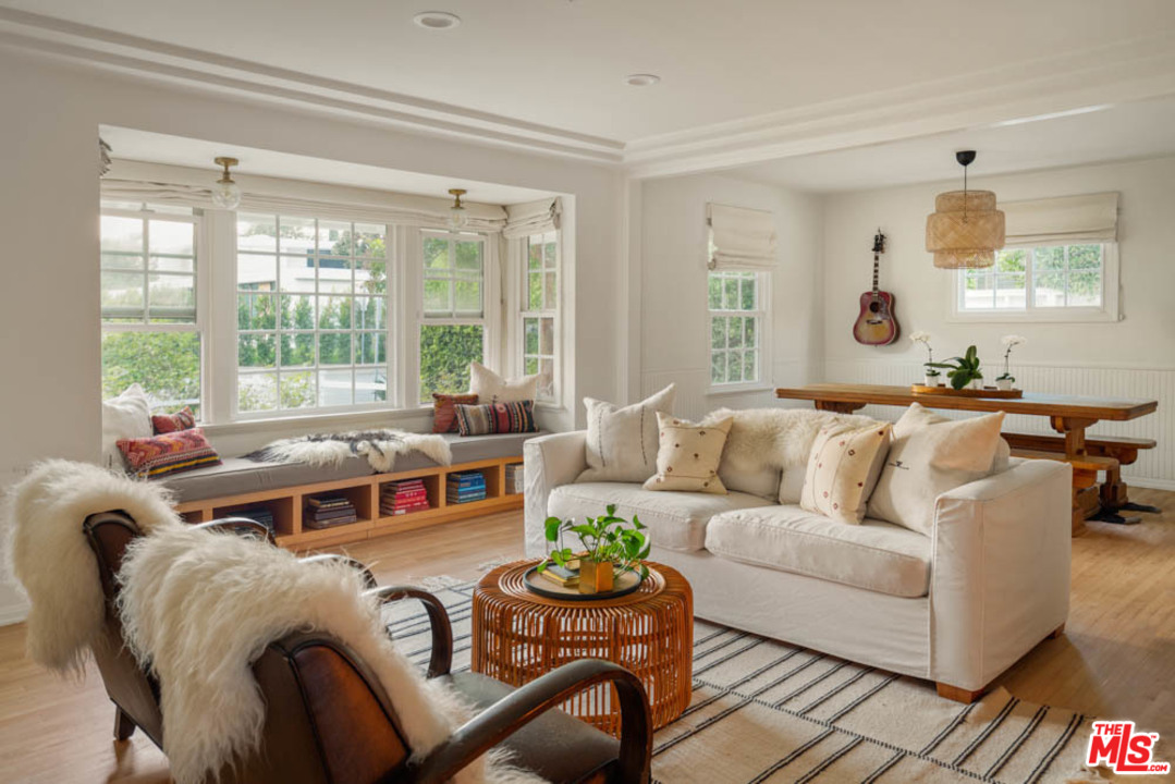 4460 Beck Avenue Studio City, CA 91602 - Photo 6 of 36