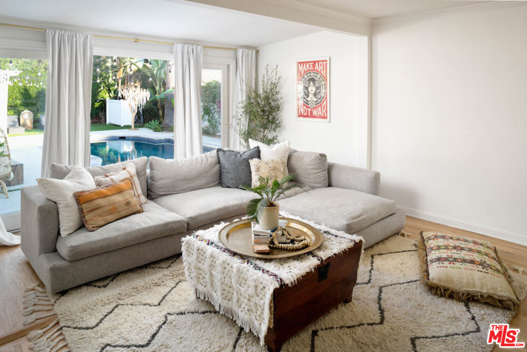 4460 Beck Avenue Studio City, CA 91602 - Photo 9 of 36