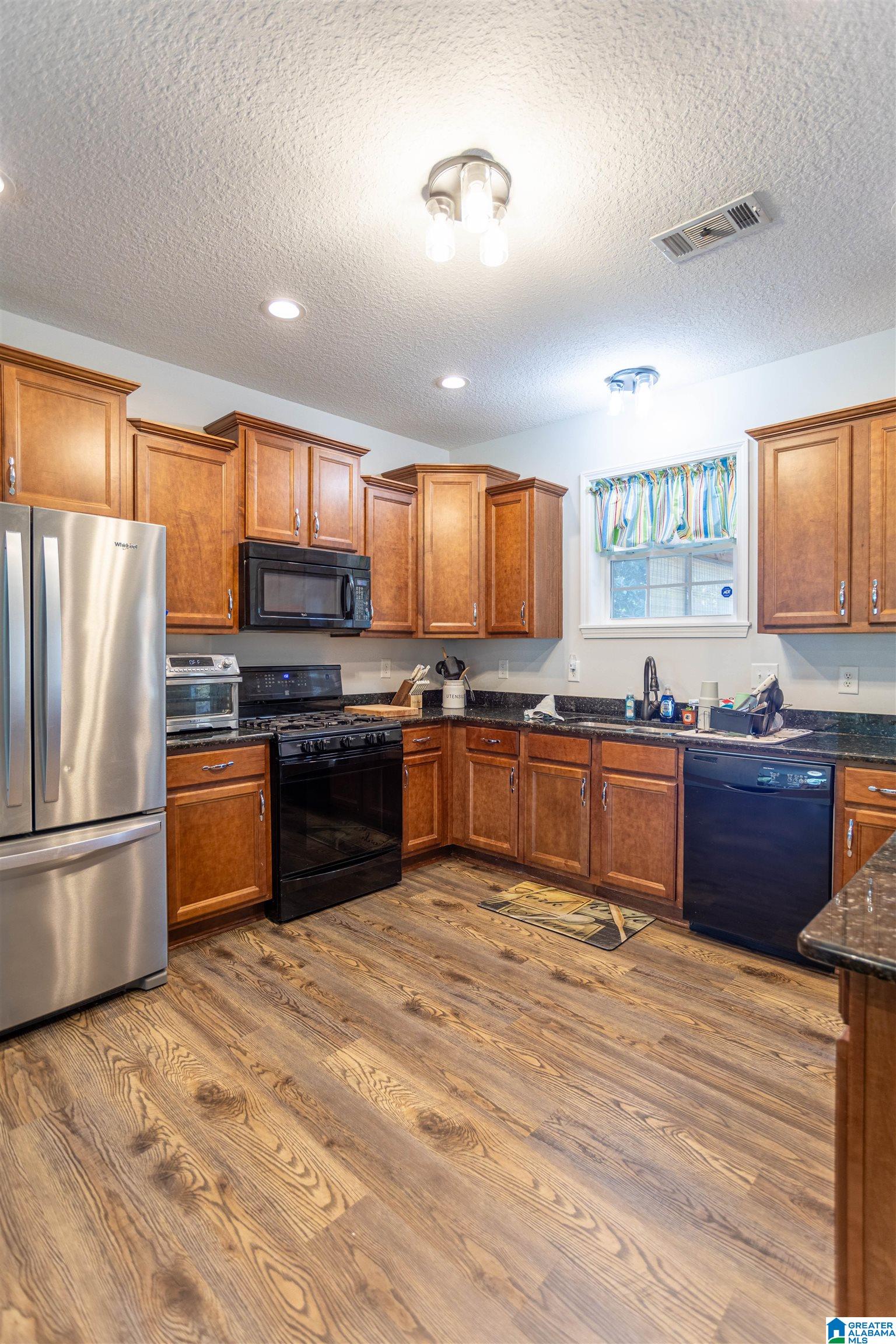 6964 New Liberty Road Jacksonville, AL 36265 - Photo 8 of 33