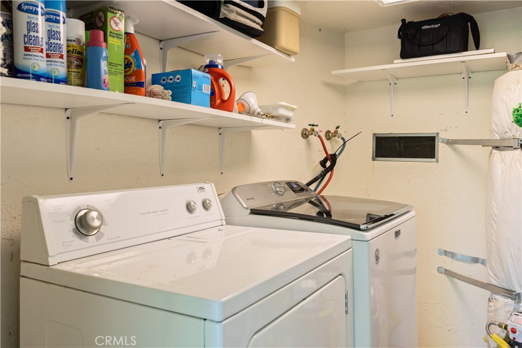10311 Redwood Road Middletown, CA 95461 - Photo 27 of 48 a utility room with dryer and washer