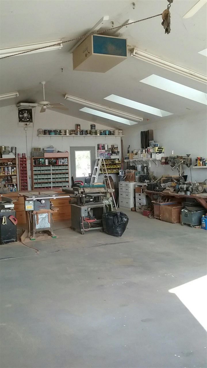 4904 Kuck Road Montague, CA 96064 - Photo 14 of 18 Gallery Image 14