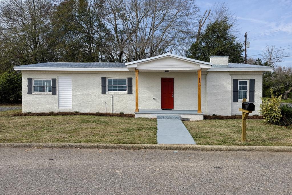 200 Cable Street Headland, AL 36345 - Photo 1 of 19