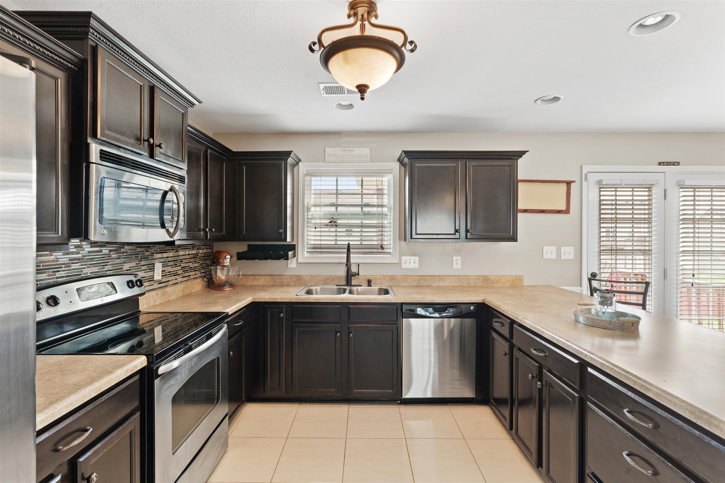 3789 Suiter Road Clarksville, TN 37040 - Photo 11 of 30