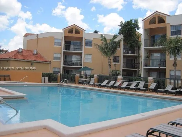 $279,999 | 6280 Northwest 186th Street, Unit 310, Hialeah, FL 33015