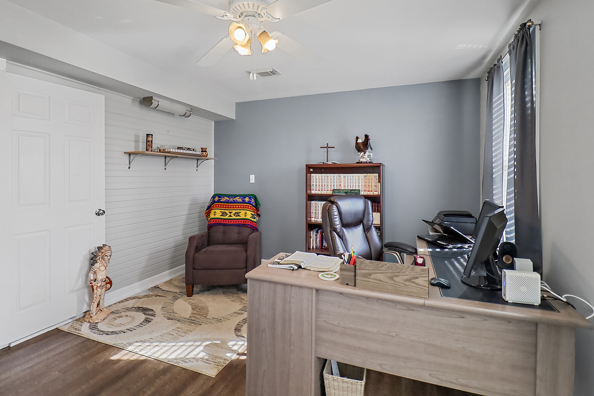 15321 Lindstrom Road Crosby, TX 77532 - Photo 21 of 50 a view of a room with gym equipment