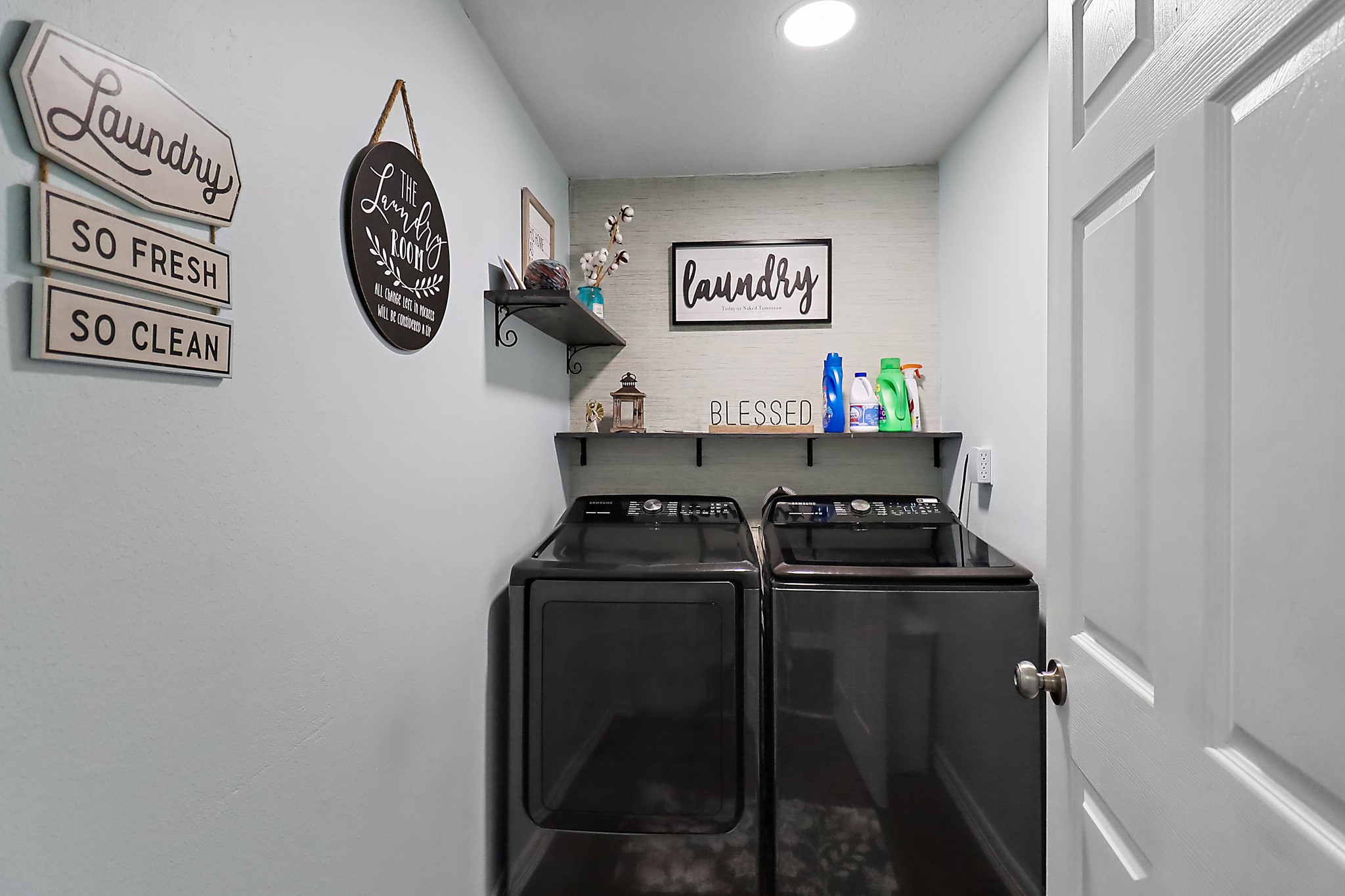 15321 Lindstrom Road Crosby, TX 77532 - Photo 24 of 50 a kitchen with a refrigerator and a stove