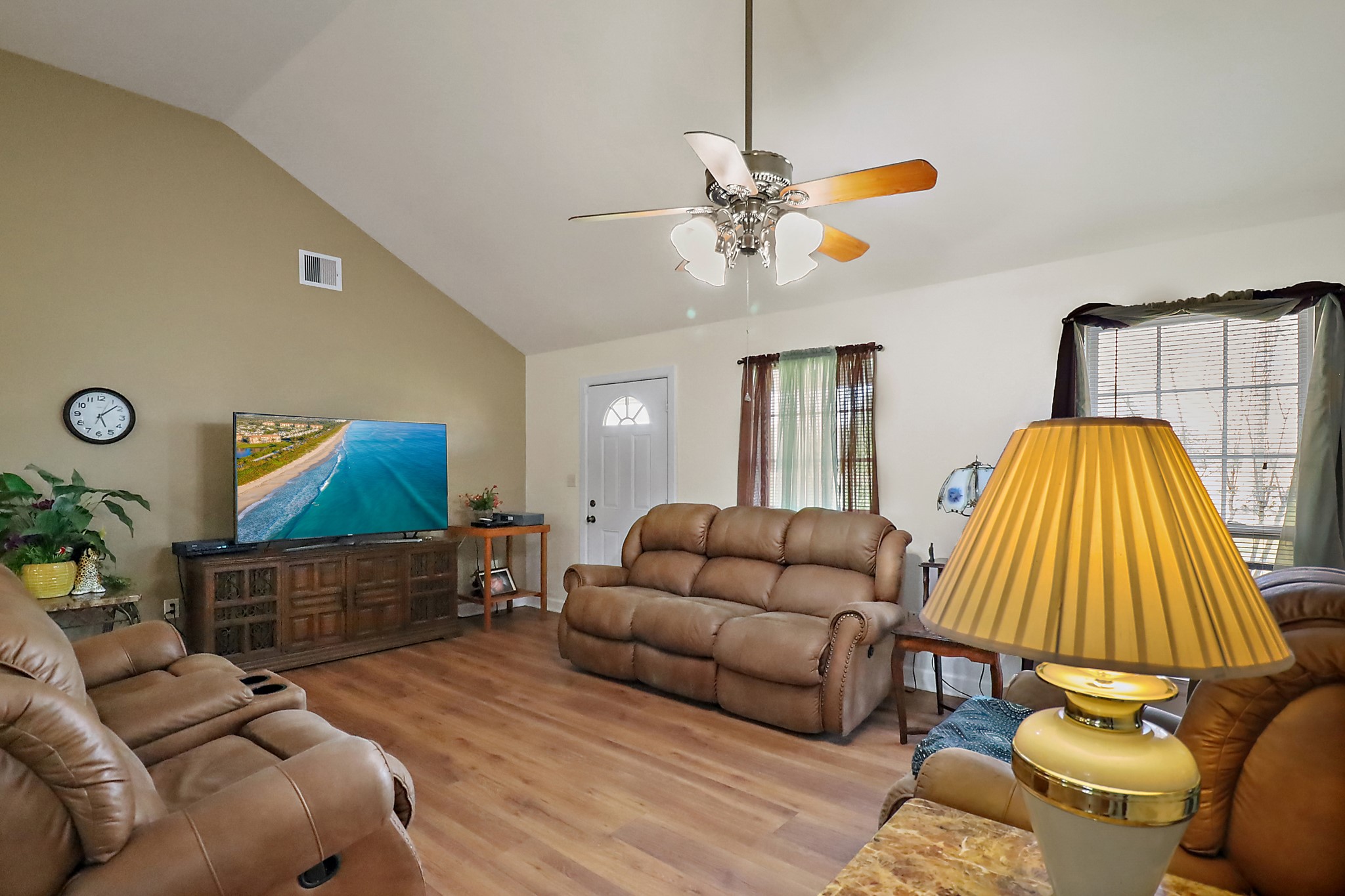 15321 Lindstrom Road Crosby, TX 77532 - Photo 40 of 50 a living room with furniture and a flat screen tv