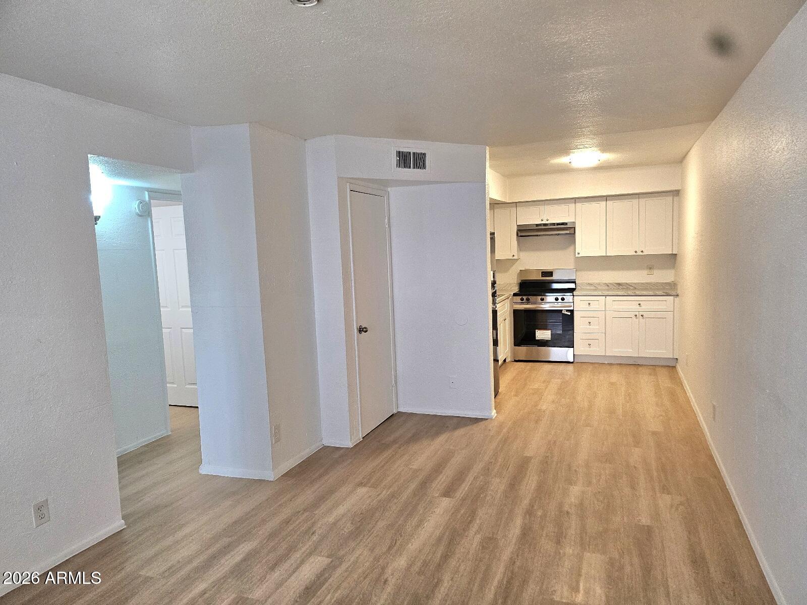 510 East Hatcher Road, Unit OFC Phoenix, AZ 85020 - Photo 13 of 47 Unit 201 Interior