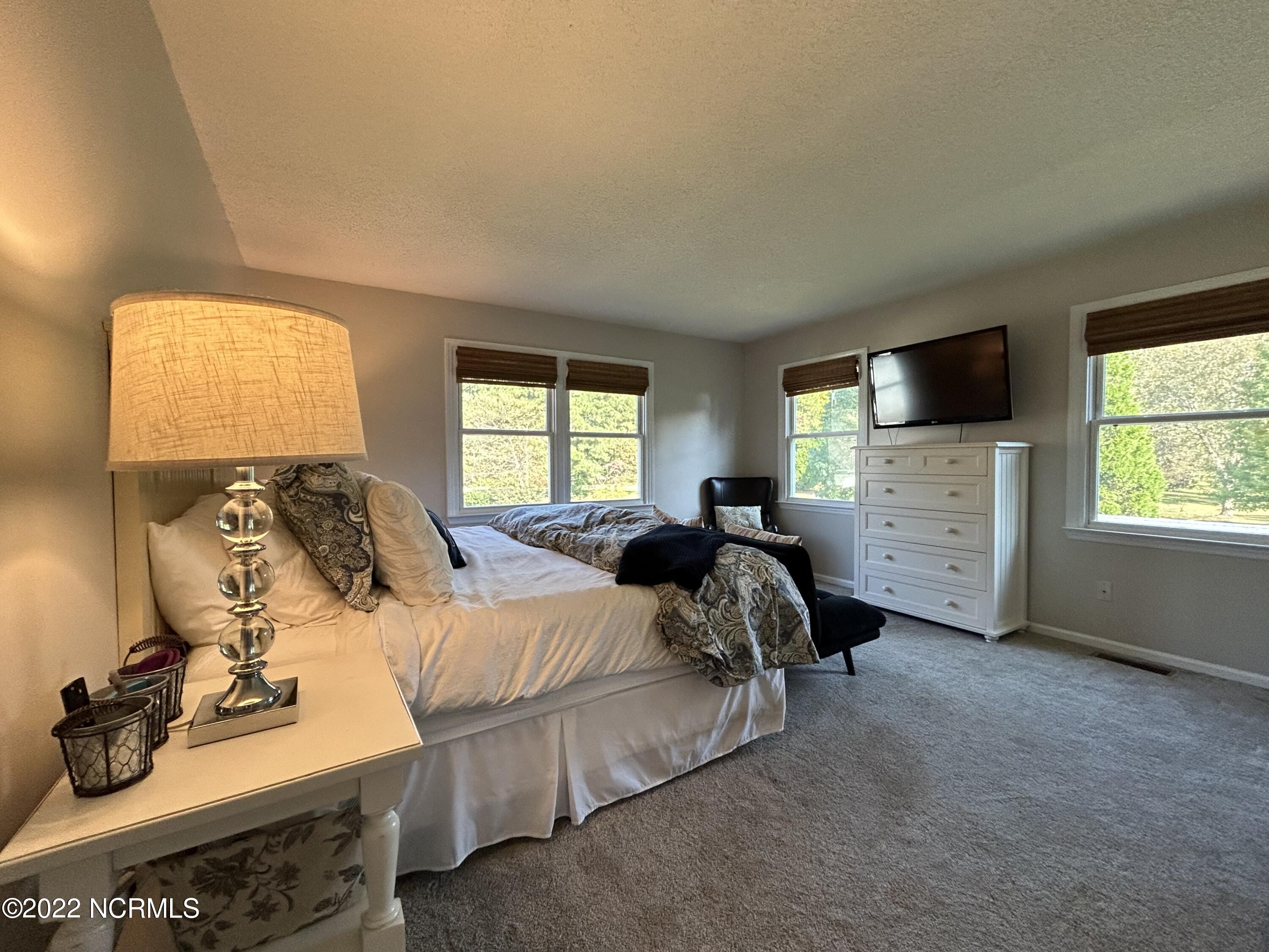 111 Heron Lane Bath, NC 27808 - Photo 15 of 34 6B8369F0-5B2A-45A4-A958-263B34B4C74E