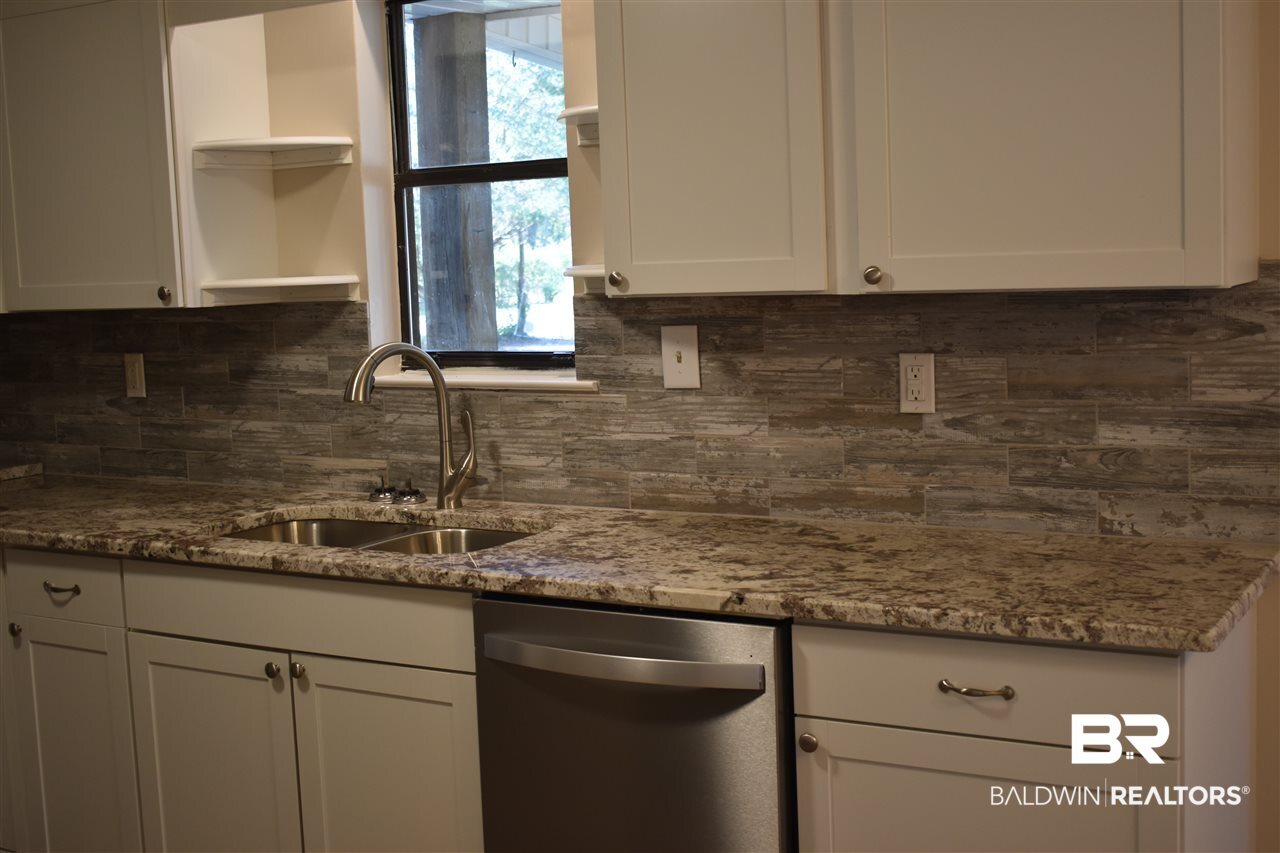 7633 Helton Drive Foley, AL 36535 - Photo 5 of 38
