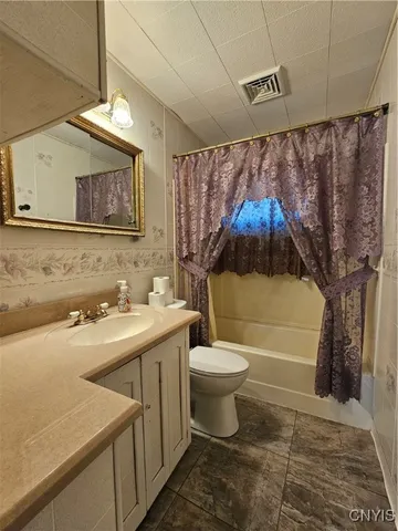 $220,000 | 18 Walnut Drive, Whitestown, NY 13492