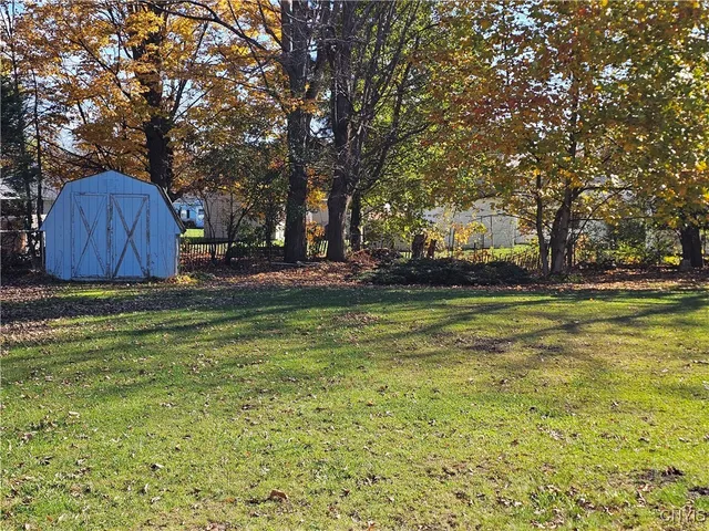 $220,000 | 18 Walnut Drive, Whitestown, NY 13492