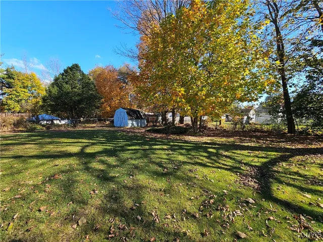 $220,000 | 18 Walnut Drive, Whitestown, NY 13492