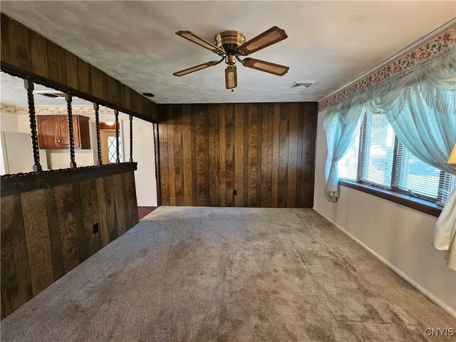 $220,000 | 18 Walnut Drive, Whitestown, NY 13492